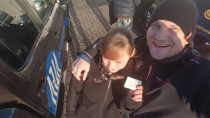 Da sagt die Lena ernsthaft zum Tobias
